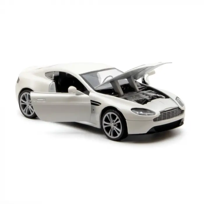 Motormax 1:24 Aston Martin V12 Vantage Diecast Model Araba Beyaz - 73357