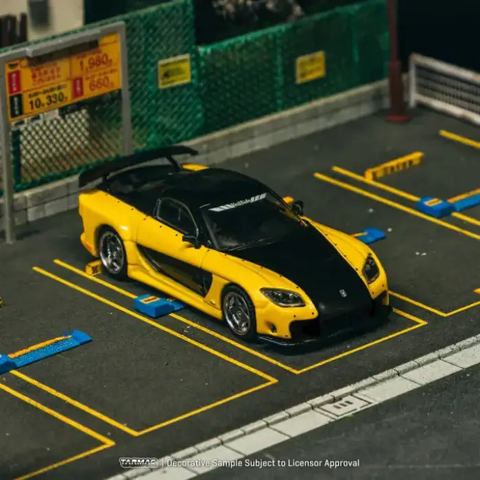Tarmac Works 1/64 Mazda RX-7 VeilSide Fortune7 Yellow / Black - GLOBAL64