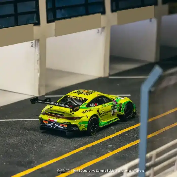 Tarmac Works 1/64 Porsche 911 GT3 R DTM Champion 2023 - HOBBY64