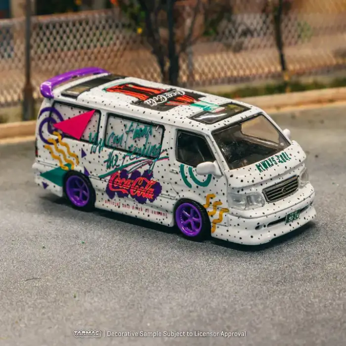 Tarmac Works 1/64 Toyota Hiace Wagon Custom Coca-Cola Delivery Van - HOBBY64