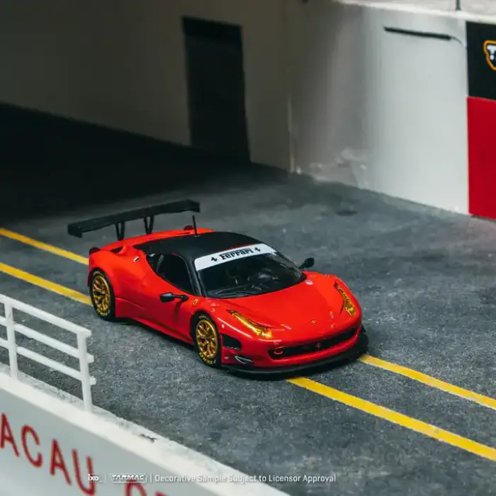 Tarmac Works X iXO Models 1/64 Ferrari 458 Italia GT3 Red - ROAD64