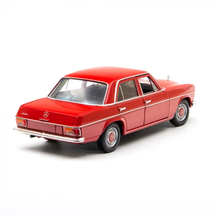 Welly 1:24 Mercedes-Benz 220 Diecast Model Araba Kırmızı - 24091W