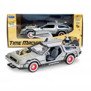 Welly 1:24 DeLorean Time Machine Bac to the Future 3 - 22444W
