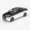 Mini GT 1/64 BMW i7 xDrive60 Alpine White / Black Sapphire MGT00959-BL