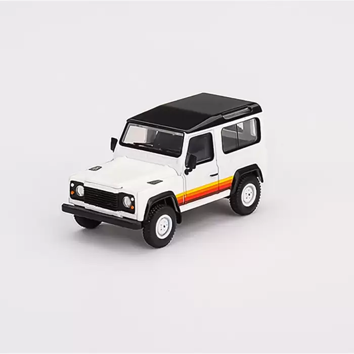 Mini GT Land Rover Defender 90 Wagon White - 378