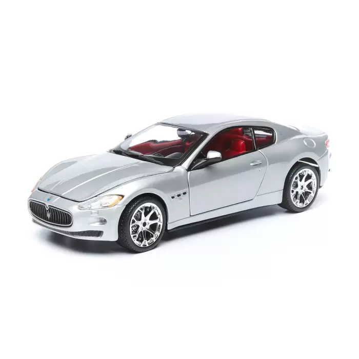 Bburago 1:24 Maserati Gran Turismo (2008)