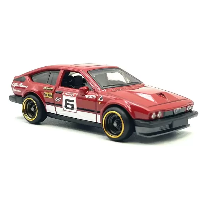 Hot Wheels Alfa Romeo GTV6 3.0 - Retro Racer -185