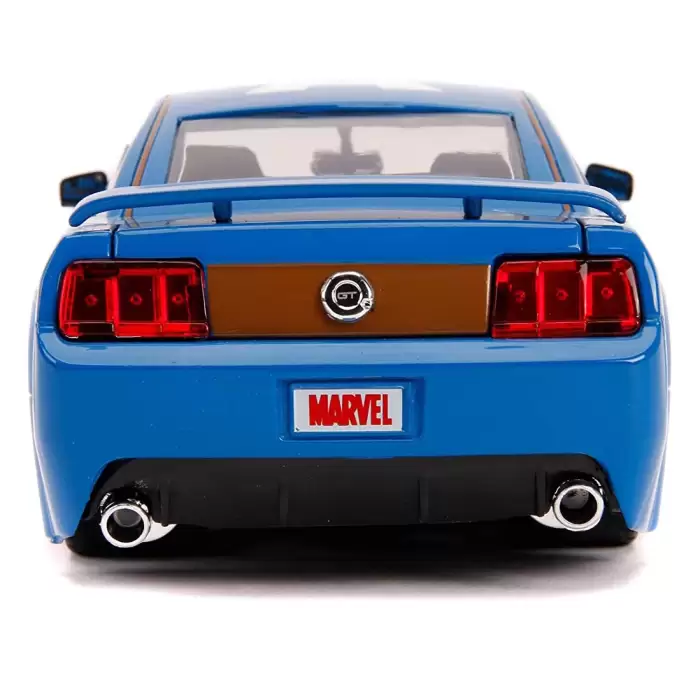 Jada - 1:24 Captain America & 2006 Ford Mustang GT