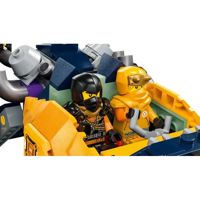 LEGO NINJAGO Arin’in Ninja Arazi Buggy Arabası, 71811