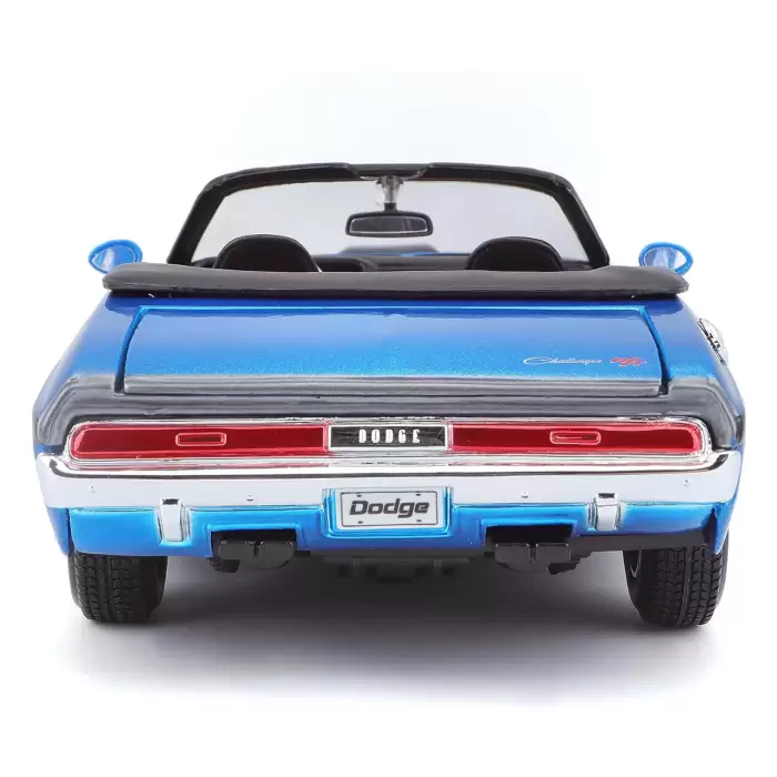 Maisto 1:24 1970 Dodge Challenger R/T Convertible- 31264