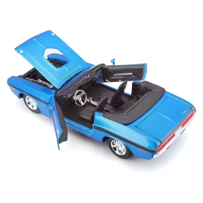 Maisto 1:24 1970 Dodge Challenger R/T Convertible- 31264