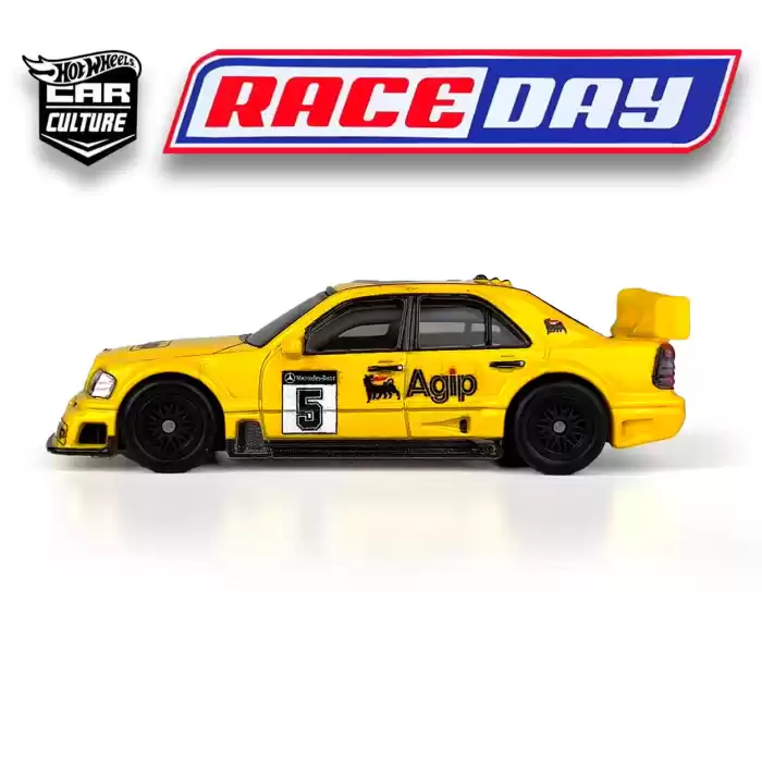 Hot Wheels Premium Car Culture Race Day Set