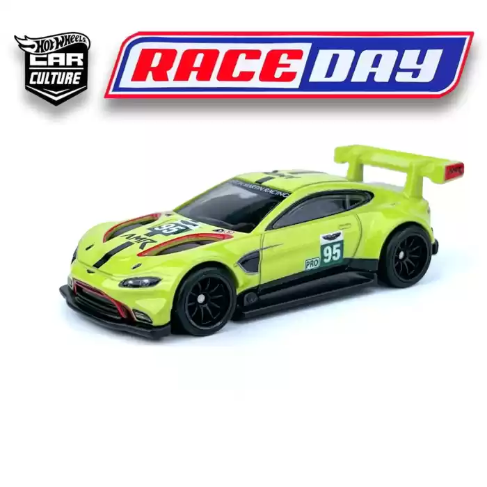 Hot Wheels Premium Car Culture Race Day Set