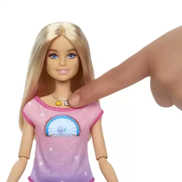 Barbie® Meditasyon Yapıyor Oyun Seti HHX64
