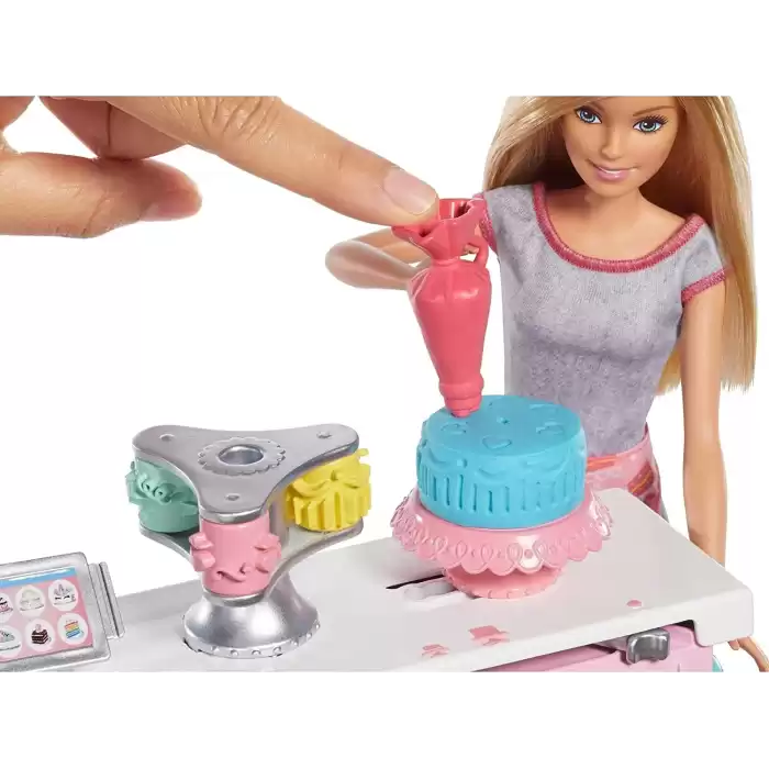 Barbie Pasta Dükkanı Oyu Seti GFP59