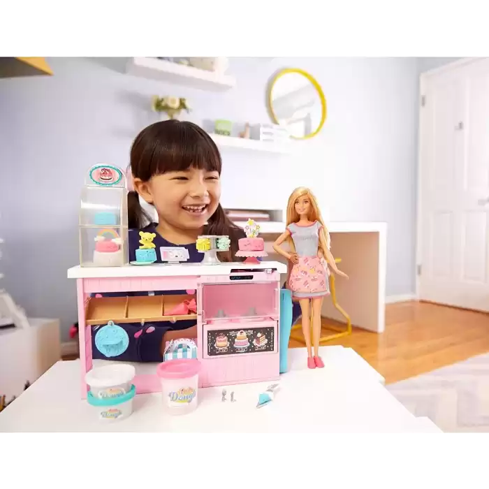 Barbie Pasta Dükkanı Oyu Seti GFP59