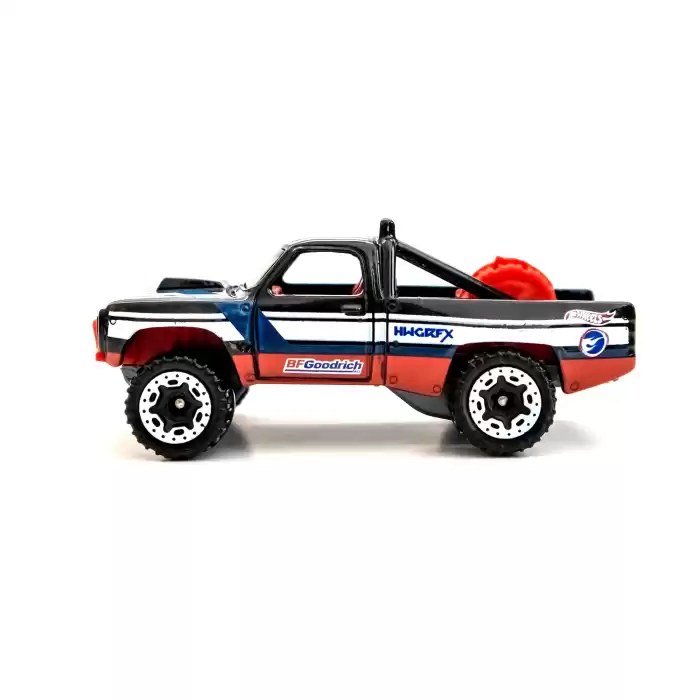 Hot Wheels - 87 Dodge D100 - 186 (TH Model)