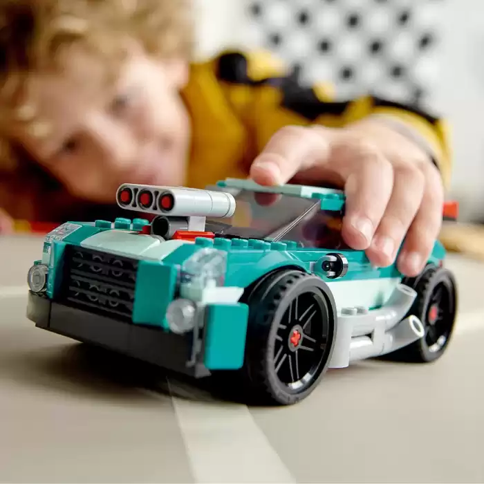 LEGO® Creator 3’ü 1 Arada Sokak Yarışçısı 31127
