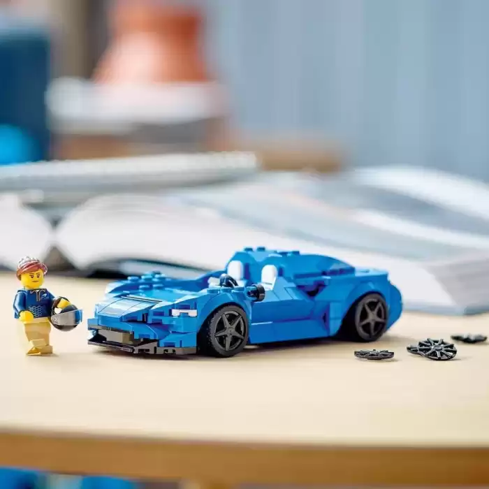 LEGO® Speed Champions McLaren Elva Yapım Seti, 76902