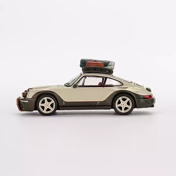 Mini GT Ruf Rodeo Presentation - 421