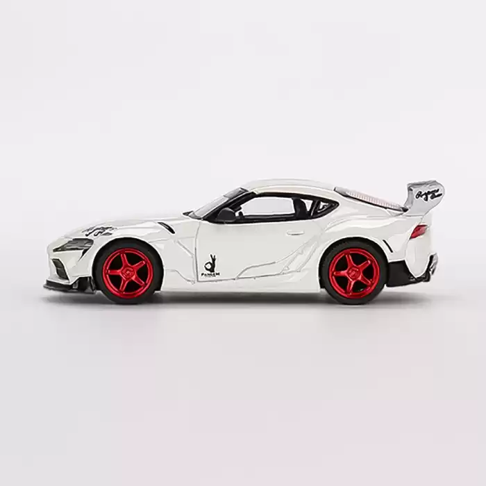 Mini GT Pandem Toyota GR Supra V1.0 Pearl White - 424