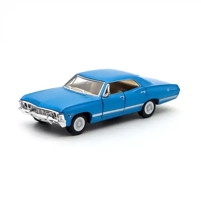 Kinsmart 1/38 1967 Chevrolet Impala- KT5352D