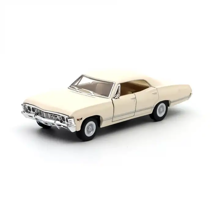 Kinsmart 1/38 1967 Chevrolet Impala- KT5352D