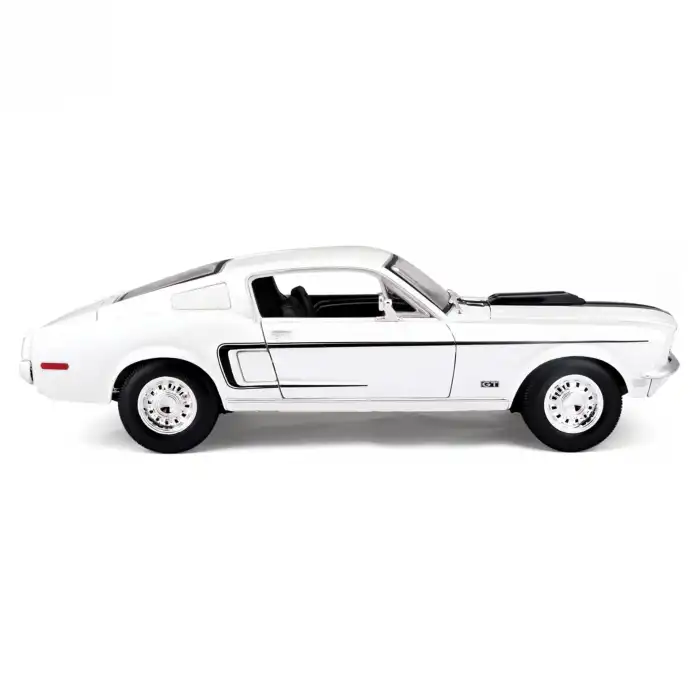 Maisto 1:18 1968 Ford Mustang GT Cobra Jet Diecast Model Araba Beyaz - 31167