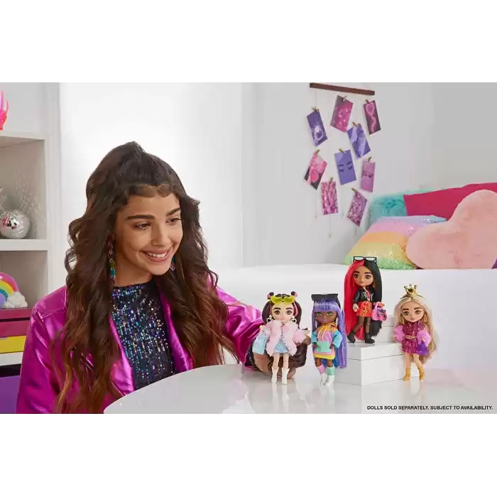 Barbie Extra Minis, Alev Desenli Elbise ve Moto Ceket , HKP88