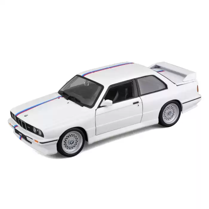 Bburago 1:24 1988 BMW 3 Series M3 - Beyaz