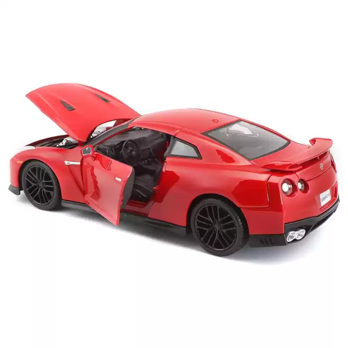 Bburago 1:24 2017 Nissan GT-R