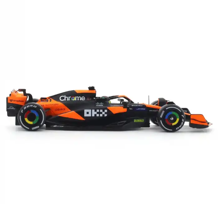 Bburago 1:24 Mc Laren MCL38 Miami Grand Prix 2024 - 28033
