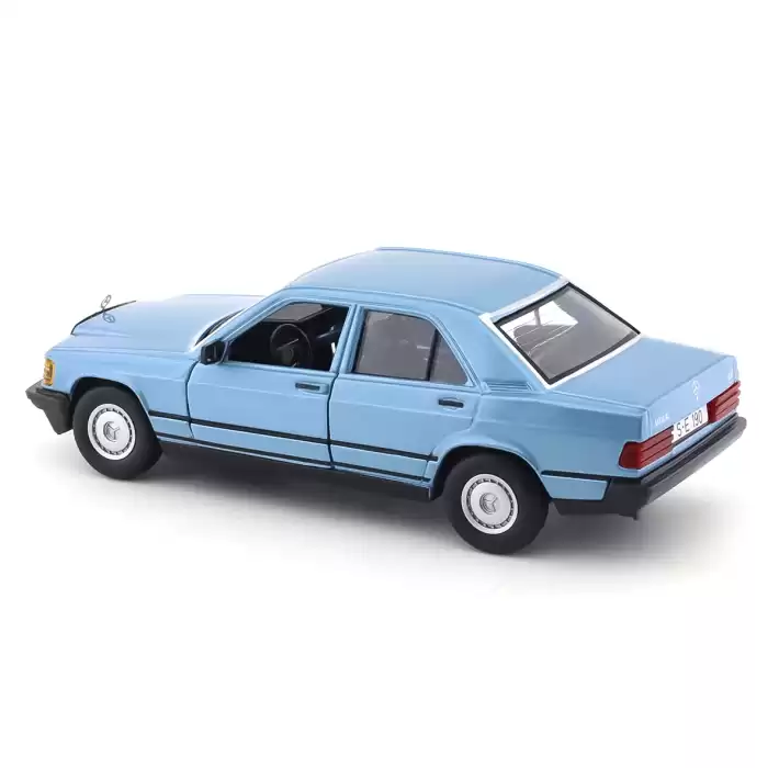 Bburago 1:24 Mercedes-Benz 190 E 2.6