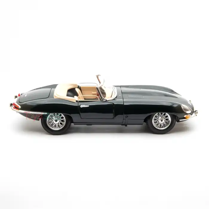 Bburago 1:18 Jaguar E-type Cabriolet Diecast Model Araba Yeşil - 12046
