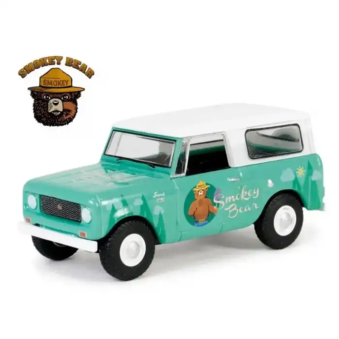 Greenlight 1/64 Smokey Bear Series 3-1961 Harvester Scout 38060-B