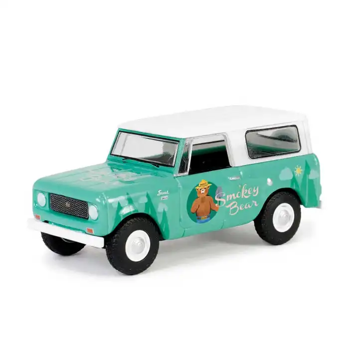 Greenlight 1/64 Smokey Bear Series 3-1961 Harvester Scout 38060-B