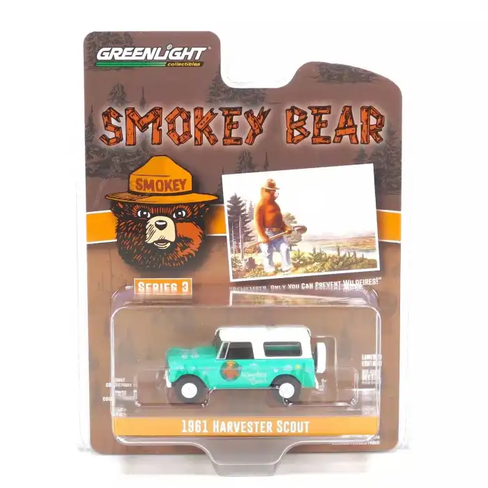 Greenlight 1/64 Smokey Bear Series 3-1961 Harvester Scout 38060-B