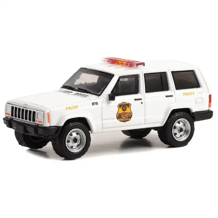 Greenlight 1:64 Hot Pursuit 2000 Jeep Cherokee Beyaz - 43015-A