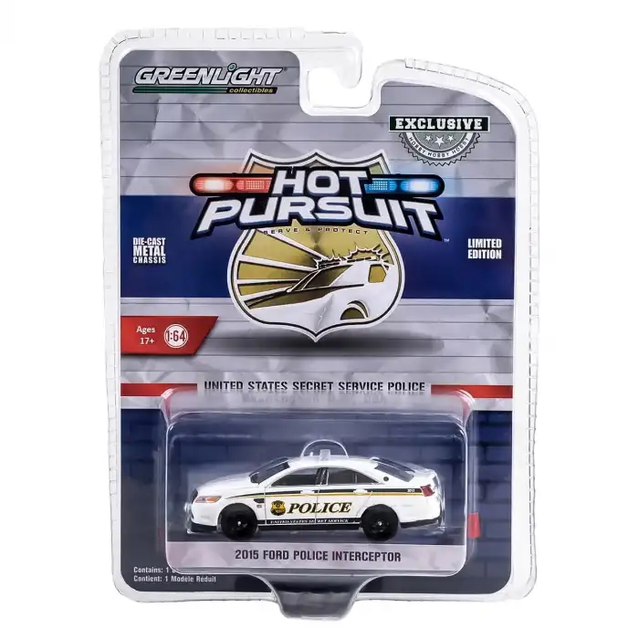 Greenlight 1:64 Hot Pursuit 2015 Ford Police Interceptor Beyaz - 43015-D
