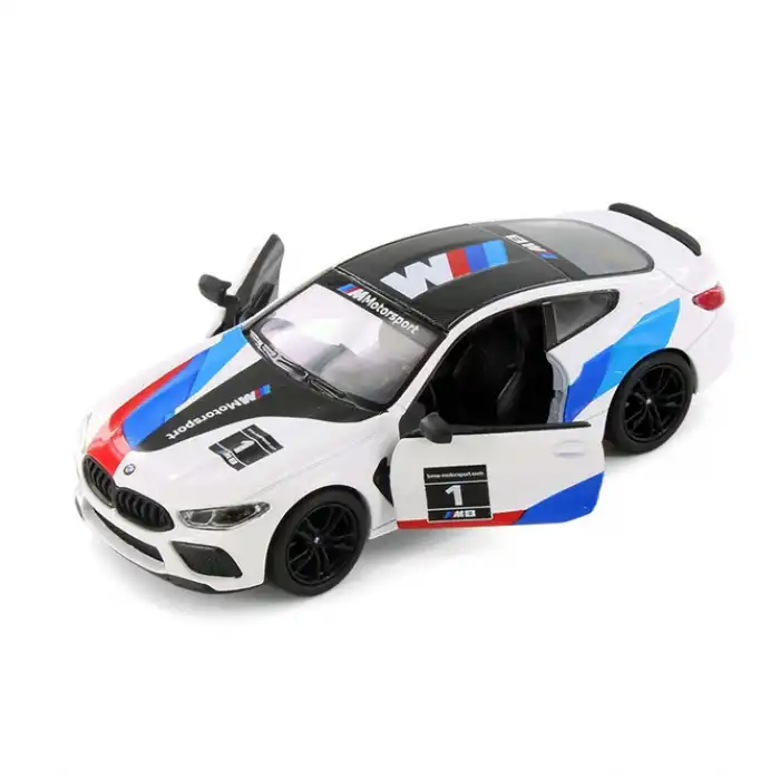 Kinsmart 1/38 BMW M8 Competition Coupe - KT5425WF
