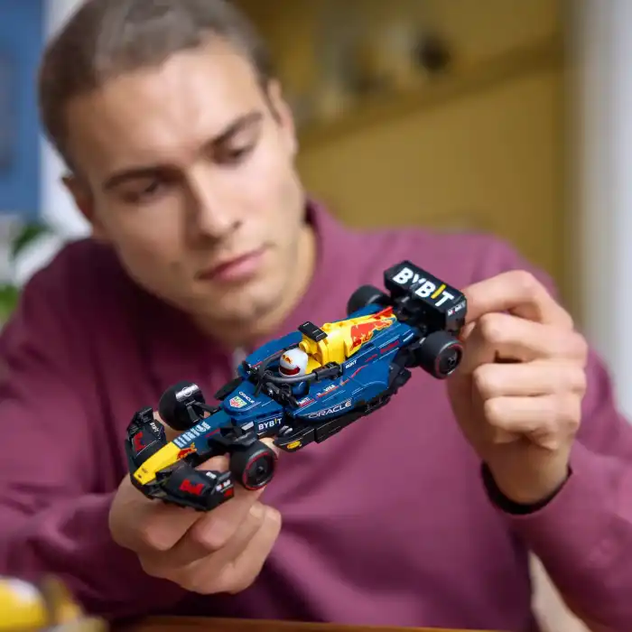 Lego Oracle Red Bull Racing RB20 F1 Yarış Arabası - 77243