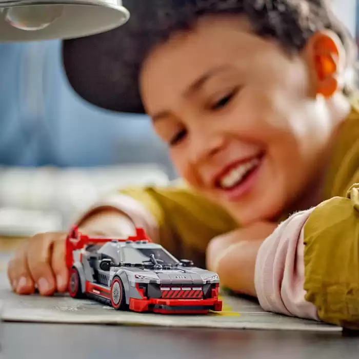 LEGO Speed Champions Audi S1 E-Tron Quattro, 76921