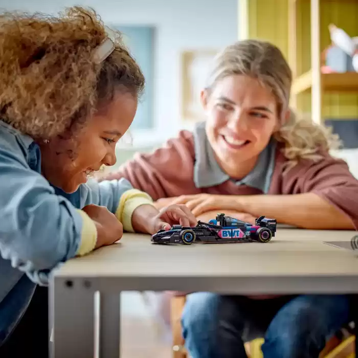 LEGO Speed Champions BWT Alpine F1 Team A524 Yarış Arabası - 77248