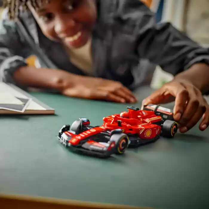 Lego Speed Champions Ferrari SF-24 F1 Yarış Arabası - 77242