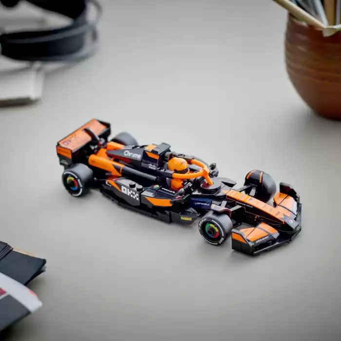 LEGO Speed Champions McLaren F1 Team MCL38 Yarış Arabası - 77251