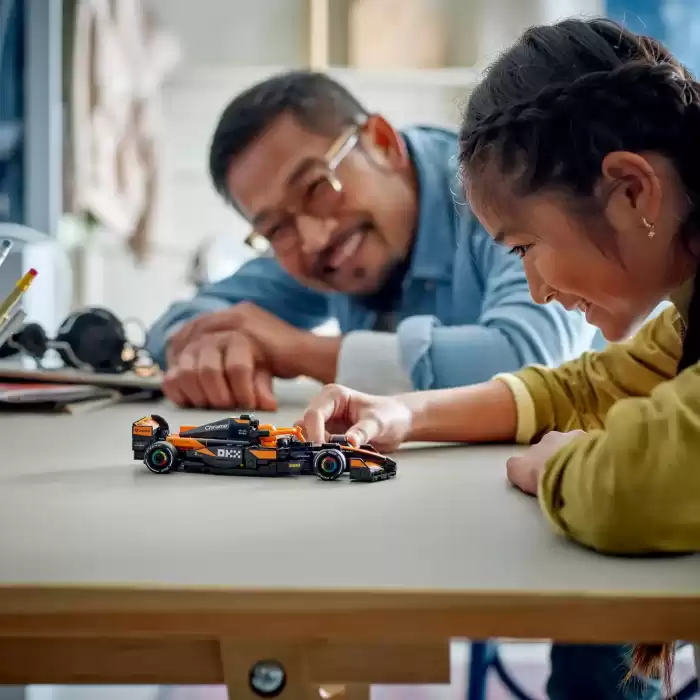 LEGO Speed Champions McLaren F1 Team MCL38 Yarış Arabası - 77251
