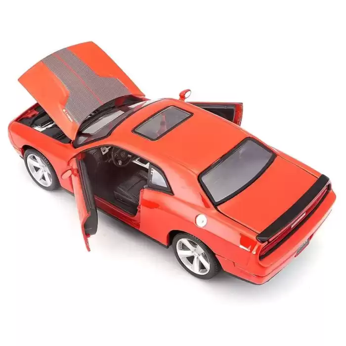 Maisto 1:24 2008 Dodge Challenger SRT8- 31280
