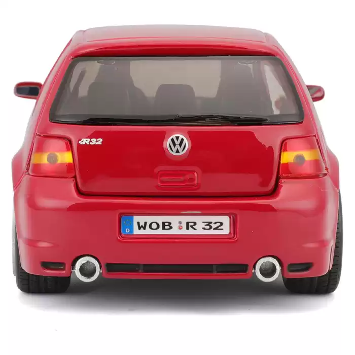 Maisto 1:24 Volkswagen Golf R32 - 31290