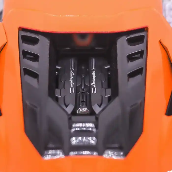 Maisto 1:18 Lamborghini Revuelto Diecast Model Araba Turuncu - 31463