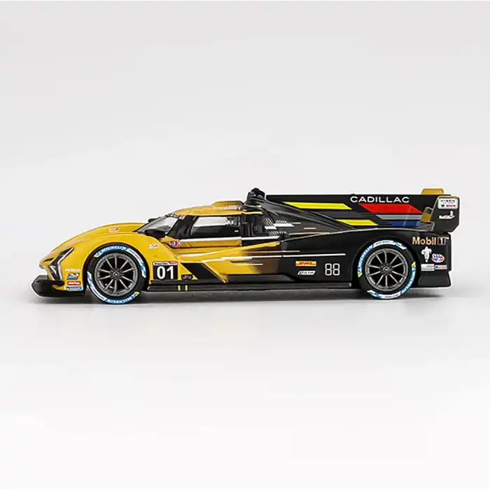 MINI GT: 1/64 Cadillac V-Series.R #01 Cadillac Racing 2024 IMSA Sebring 12 Hrs